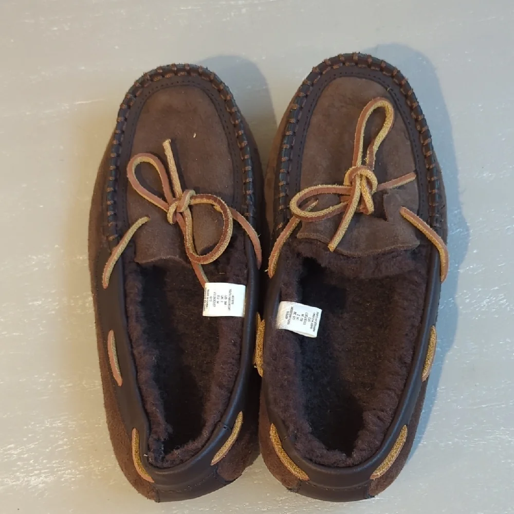 Brown‎ Suede Moccasin Slippers with Shearling Lining Kids size 3